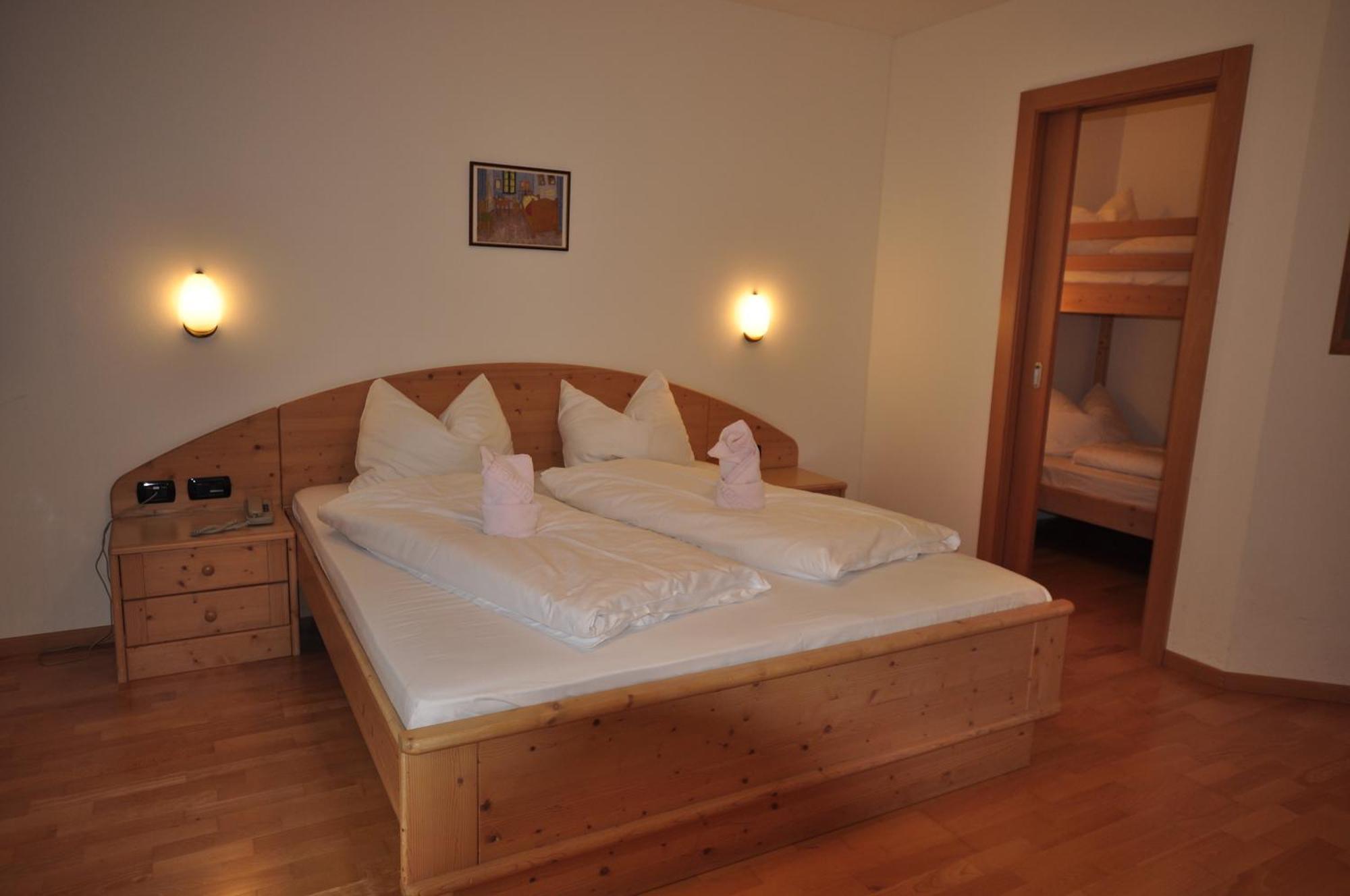 Hotel Alpin Colle Isarco Phòng bức ảnh