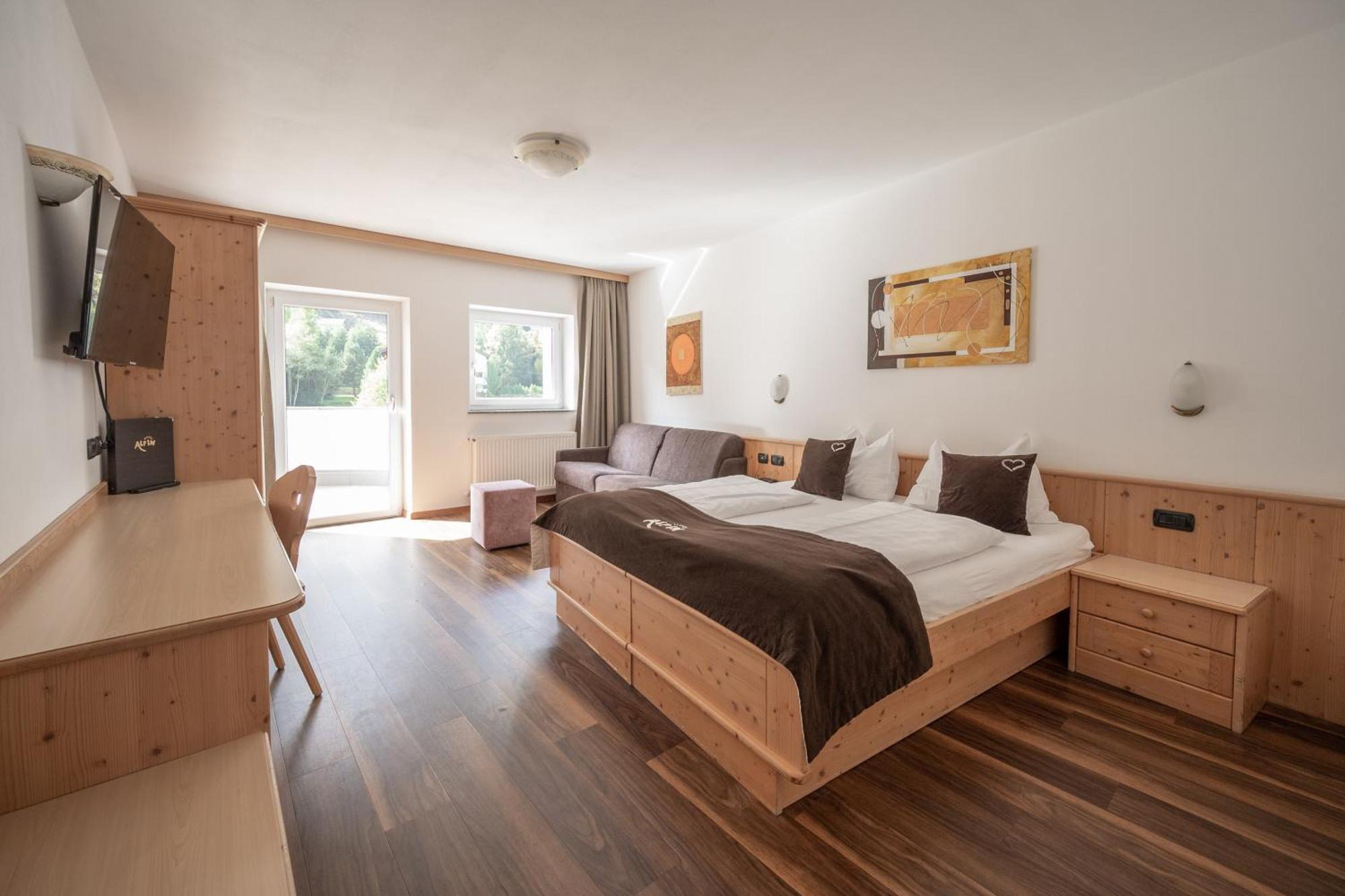 Hotel Alpin Colle Isarco Ngoại thất bức ảnh