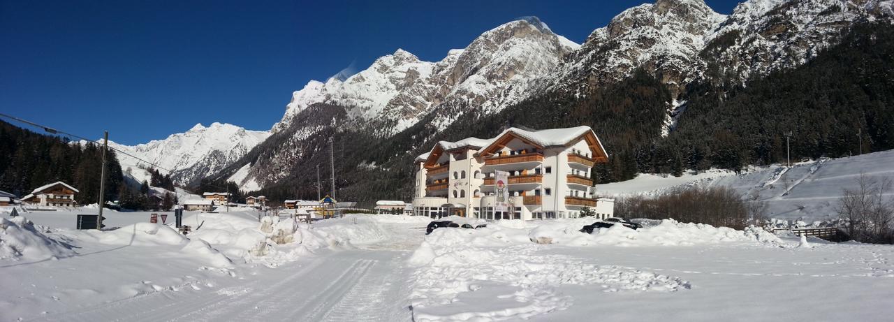 Hotel Alpin Colle Isarco Ngoại thất bức ảnh